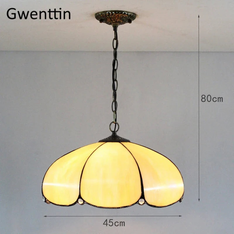 lustre tiffany en verre teinté pour décoration intérieure