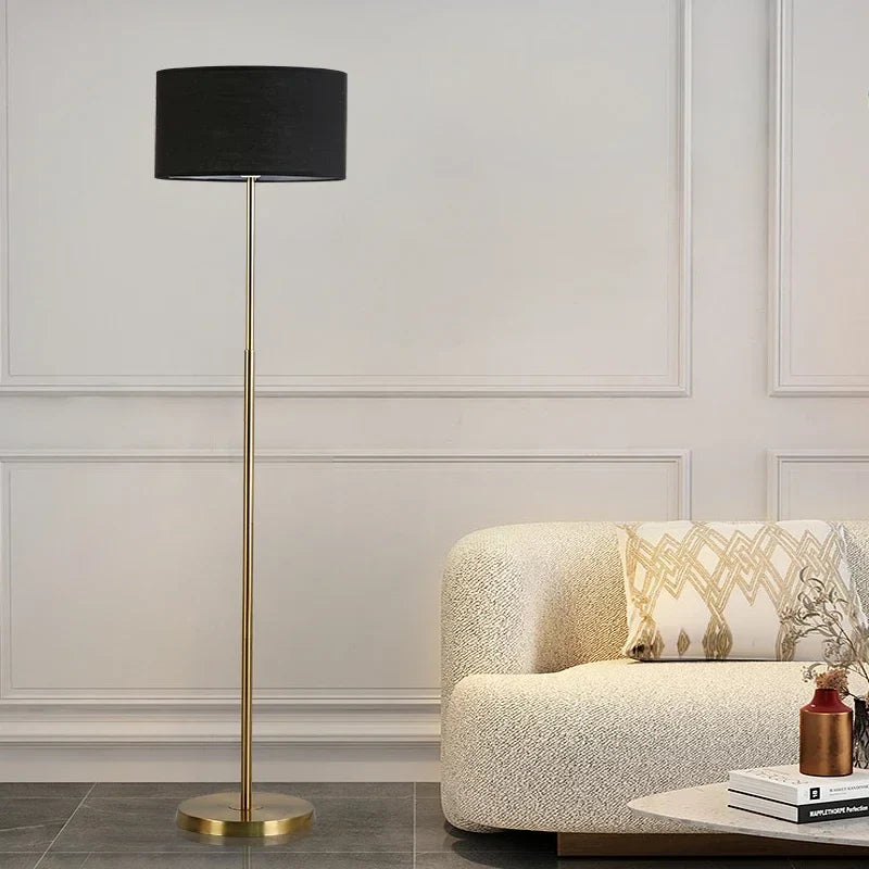 lampadaire moderne en métal avec abat-jour en tissu