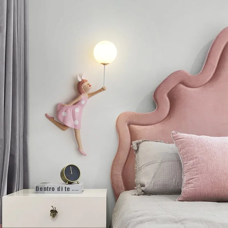 Applique murale résine abat-jour lune forme enfants crèche