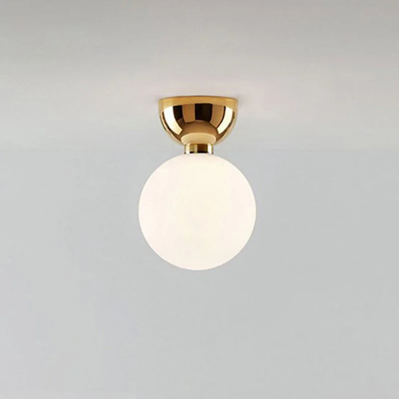 plafonnier moderne minimaliste en verre pour intérieur élégant