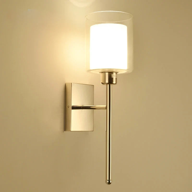 applique murale moderne en verre pour décoration intérieure élégante