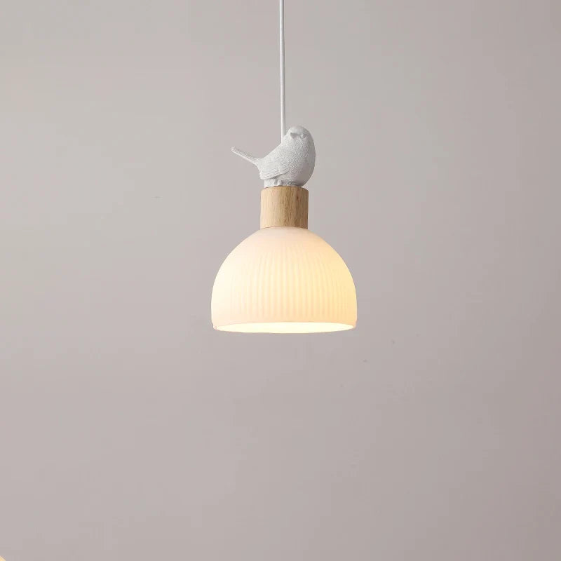 lustre led en bois avec abat-jour en verre blanc