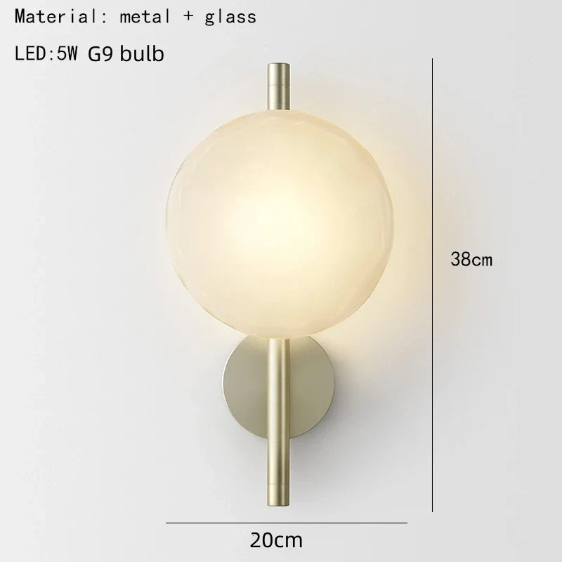 applique murale nordique en verre transparent et métal doré pour divers espaces