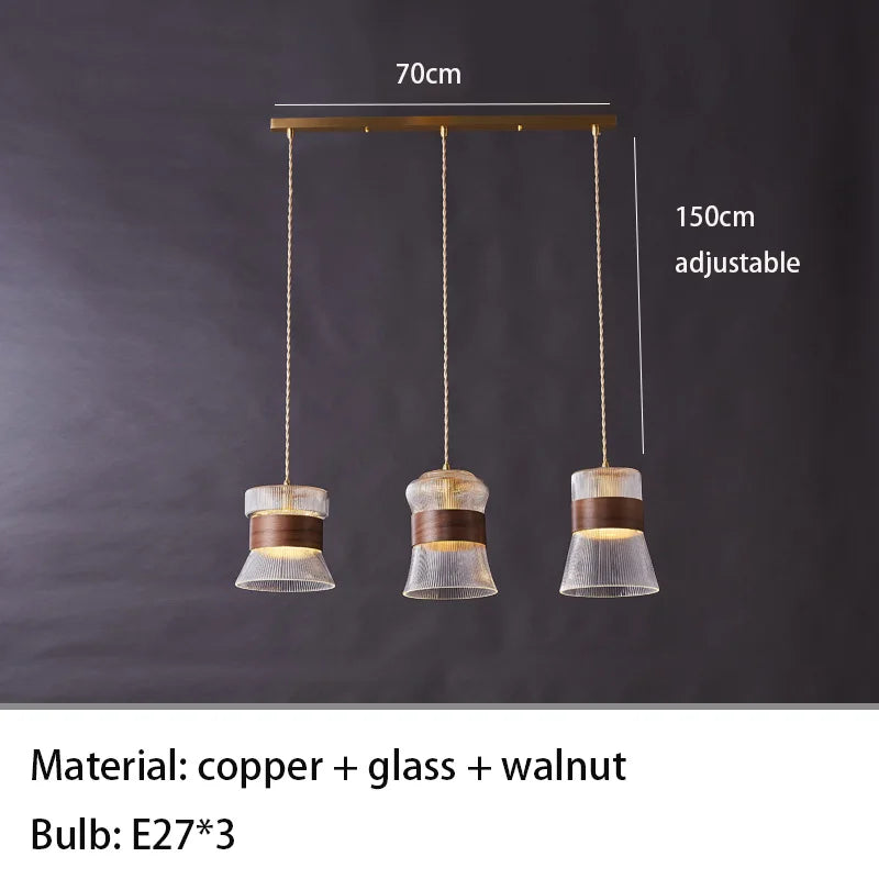 suspension moderne en verre avec détails en bois et cuivre