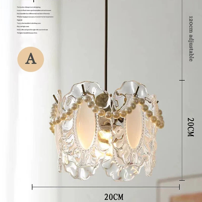 lustre moderne en verre design minimaliste pour intérieur élégant