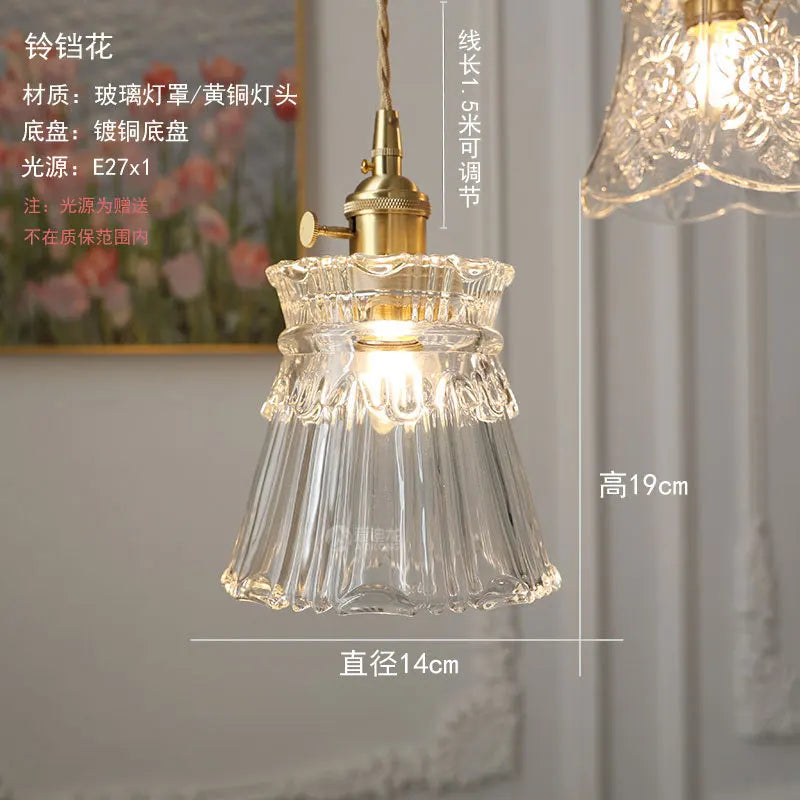 suspension en verre au design nordique moderne pour intérieur élégant