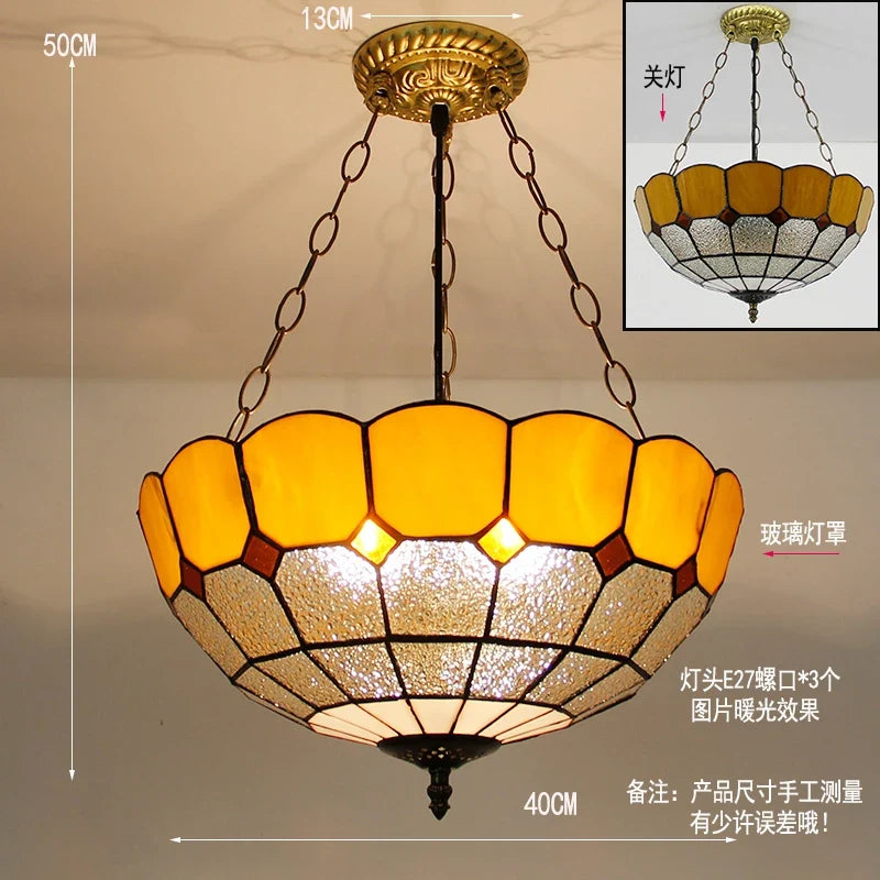 suspension en verre teinté style tiffany pour décoration intérieure