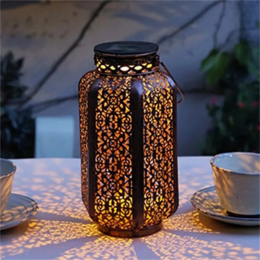 lanterne solaire rétro avec motif creux pour extérieur et décoration