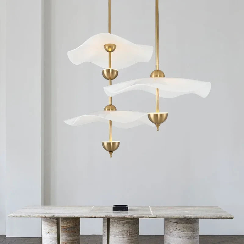 lustre moderne fleur de lotus doré idéal pour hôtel boutique