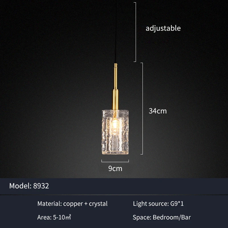 lustre en cristal doré design pour intérieur élégant et moderne