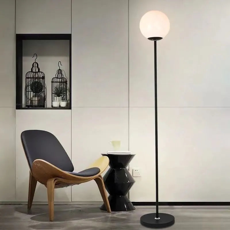Lampadaire led avec boule créative réglable