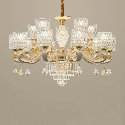 lustre en verre cristal design moderne pour un intérieur élégant