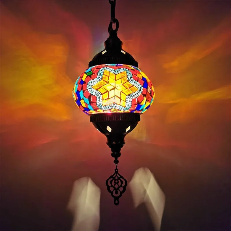 suspension en verre teinté style méditerranéen éclairage bohème romantique