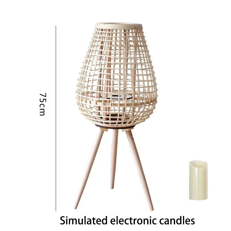 Lampe à vent en rotin avec pieds