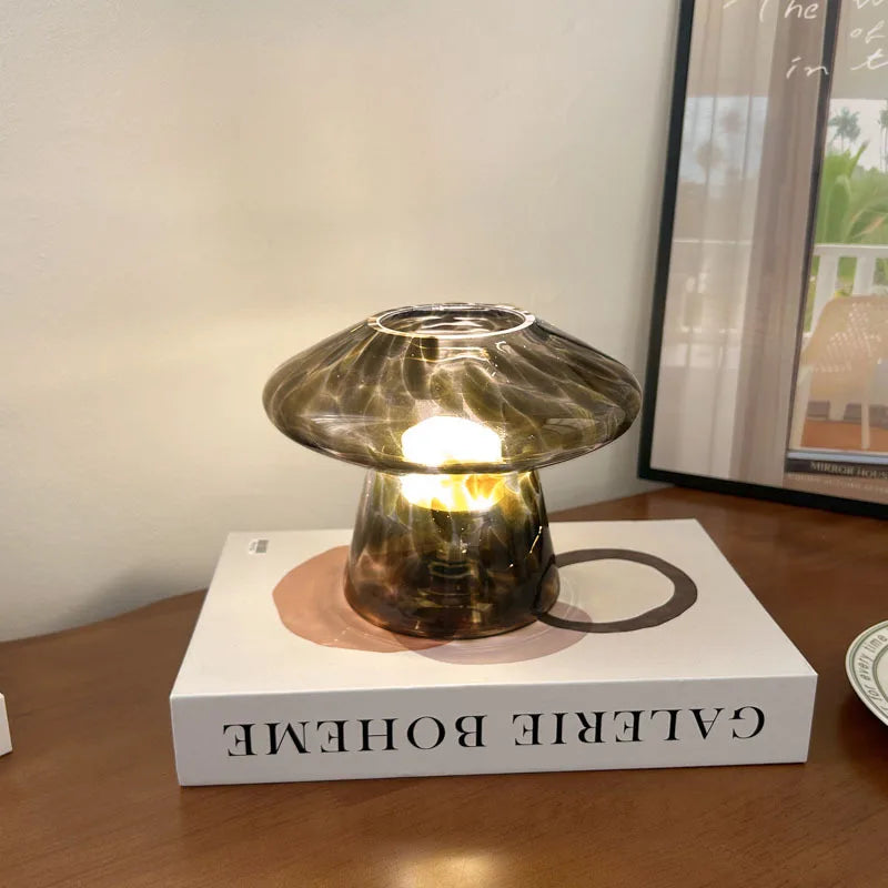 lampe de chevet led créative soucoupe volante avec intensité variable