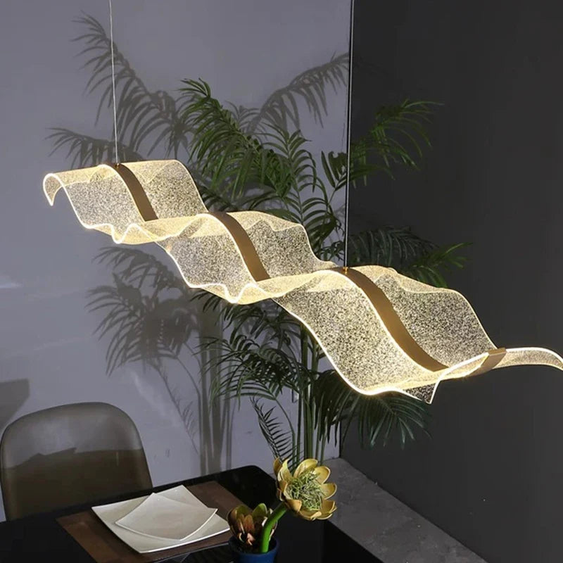 Lustre LED design moderne suspendues idéales pour décoration intérieure
