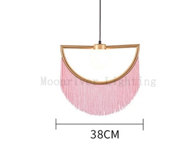 lampe à poser cœur avec pompon rose style nordique créatif