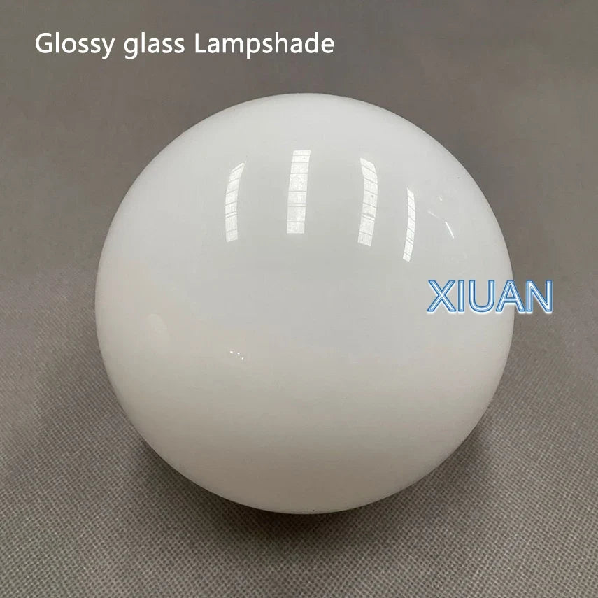 lampe boule de verre moderne avec base dissimulée pour divers usages