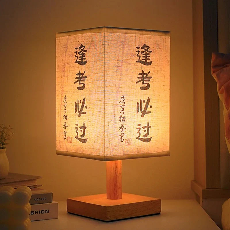 lampe à poser décorative carrée à led avec variateur et prise usb