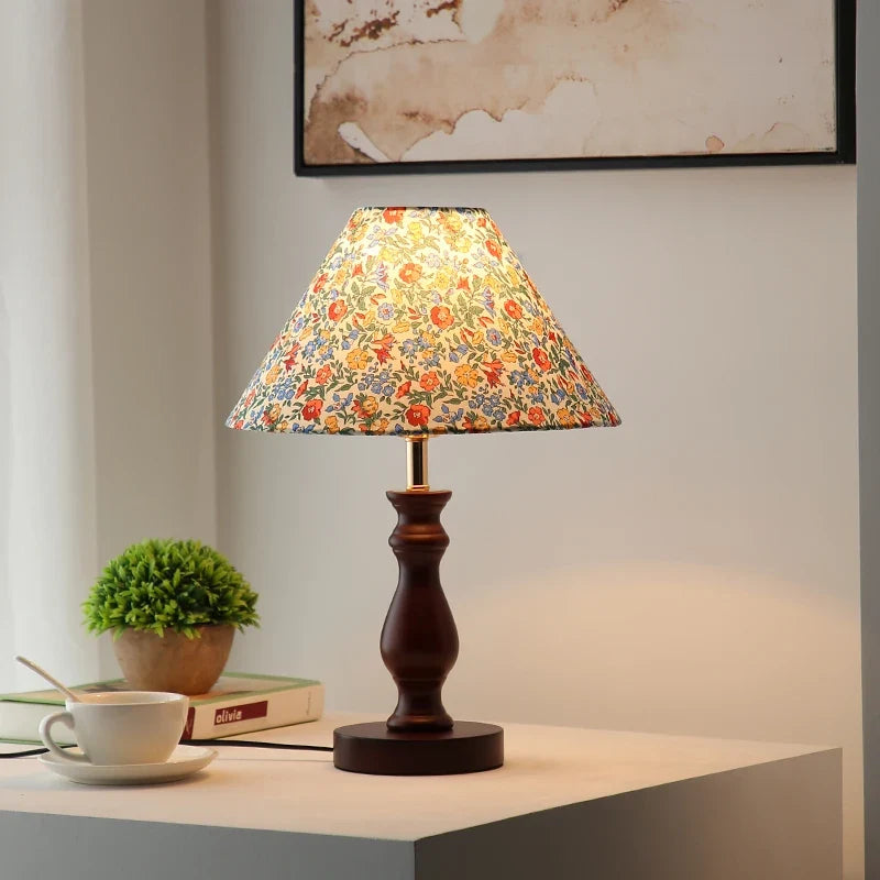 lampe à poser médiévale en bois massif style rétro créatif et chaleureux