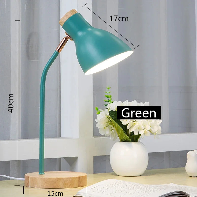 lampe de table led en bois et fer art nordique protection des yeux
