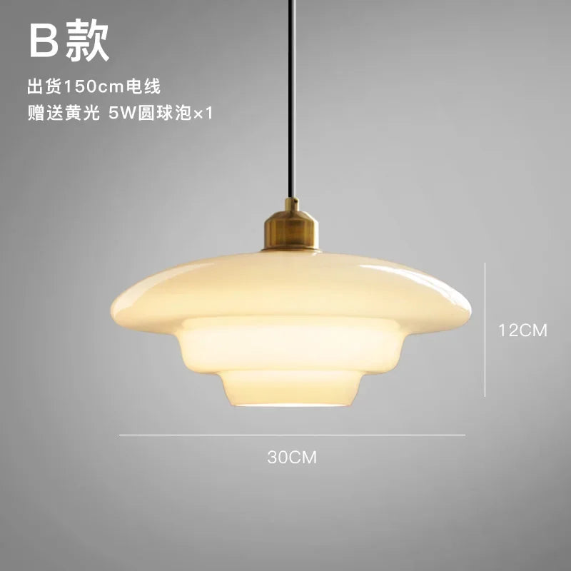 suspension décorative en verre design pour intérieur moderne