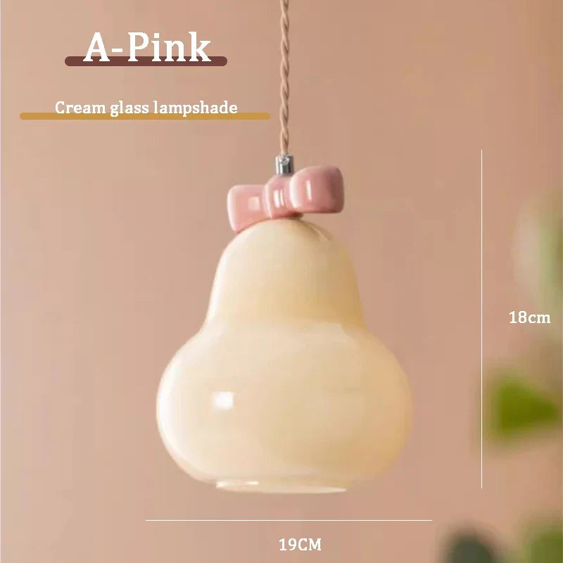 suspension en verre avec nœud rose pour chambre enfant