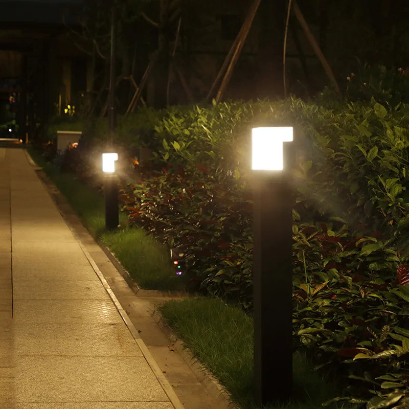 lampe extérieure moderne imperméable pour jardin et chemin