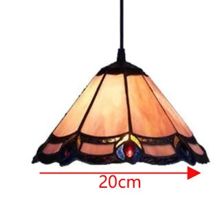 lustre tiffany vitrail style méditerranéen pour intérieur élégant