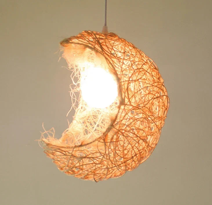 Creative moon shape rattan chandelier simple and beautiful hand woven chandelier bedroom study coffee shop Club lamp