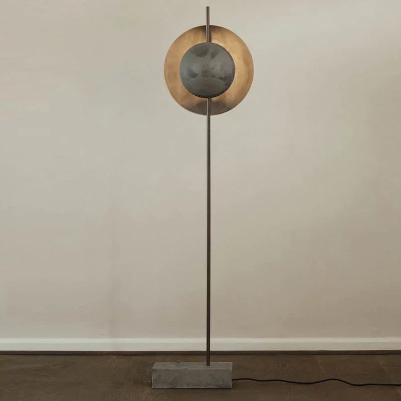 lampadaire en marbre naturel style minimaliste moderne pour intérieur élégant