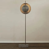 lampadaire en marbre naturel style minimaliste moderne pour intérieur élégant