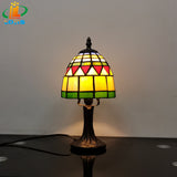lampe de chevet en verre teinté style tiffany pour décoration élégante