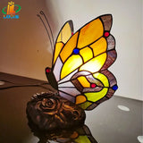 veilleuse papillon style tiffany pour enfant et décoration lumineuse