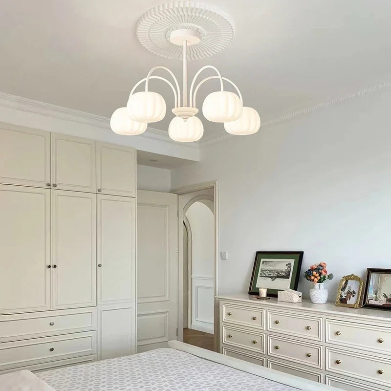 lustre moderne style pastoral pour une atmosphère chaleureuse créative
