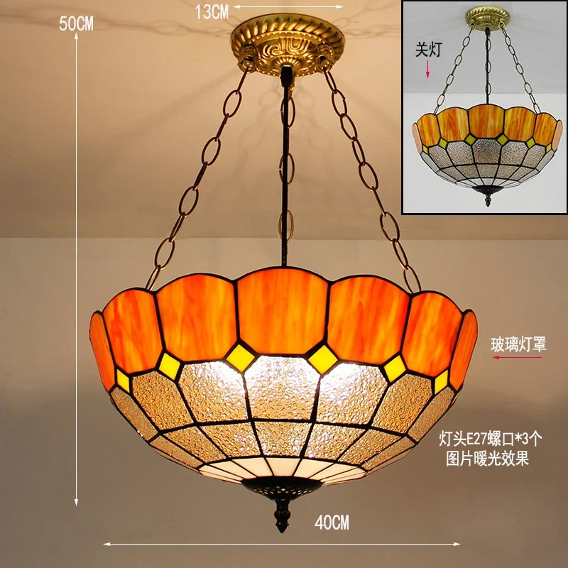 suspension en verre teinté style tiffany pour décoration intérieure