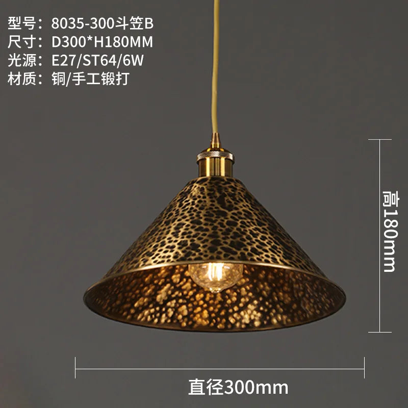 lustre décoratif chinois en cuivre pour ambiance zen