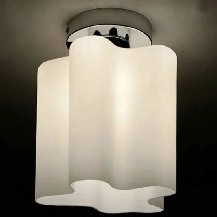 plafonnier nuage minimaliste moderne pour intérieur design