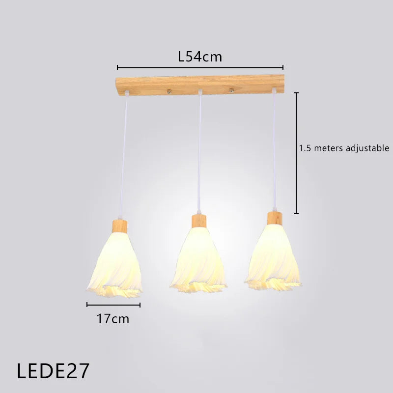 lustre long en bois massif style nordique pour villa