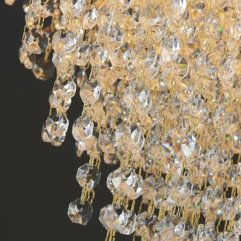 lustre en cristal design moderne pour une décoration élégante