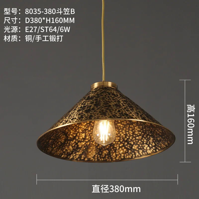 lustre décoratif chinois en cuivre pour ambiance zen