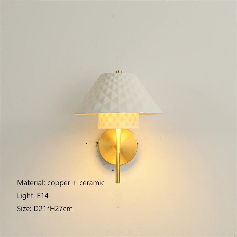 lustre en céramique doré style contemporain pour décoration intérieure