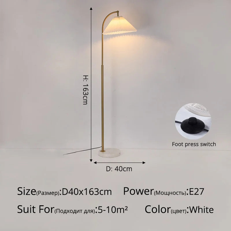 lampe de sol minimaliste de luxe avec table verticale réglable