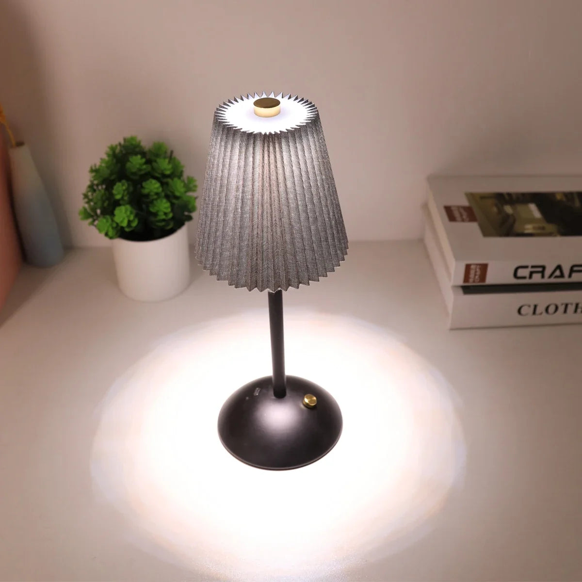 LED Nordic pleated desk lamp charging touch adjustable night light, bedroom sleep light, bar coffee shop decorative light