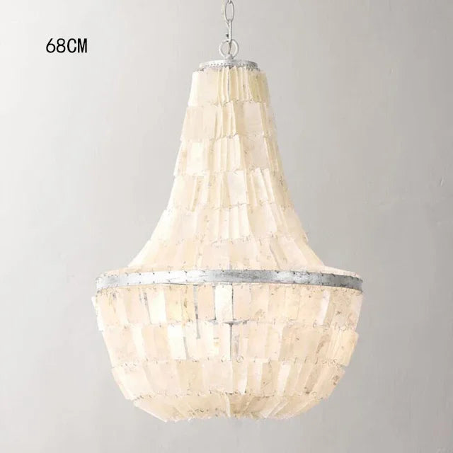 lustre rétro en coquillage pour décoration intérieure élégante