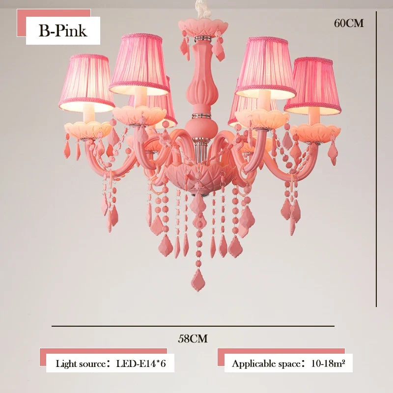 lustre en cristal pour une chambre de petite fille