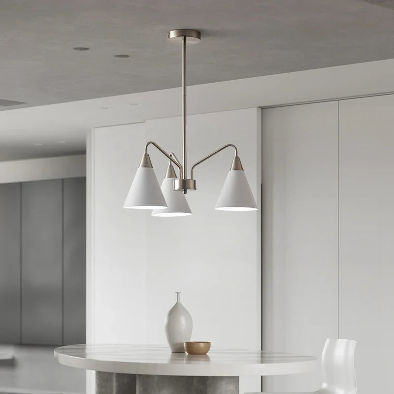 lustre rétro de style médiéval design minimaliste en fer
