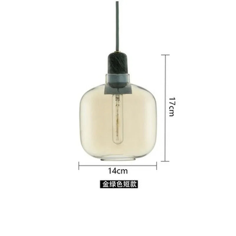 suspension en verre avec détail en marbre design industriel élégant
