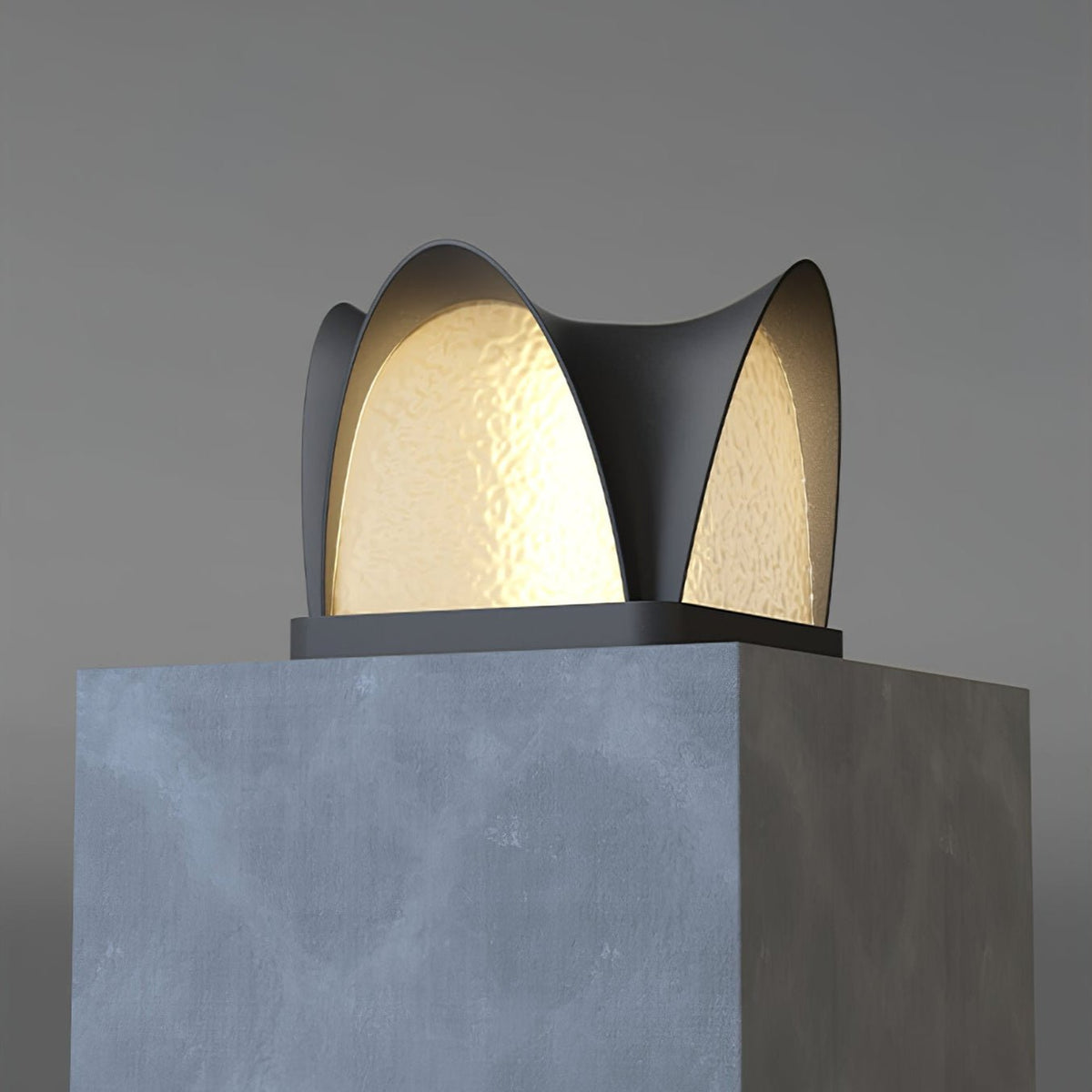 Lanterne d’extérieur carrée noire à panneaux d’acrylique — Tussilage