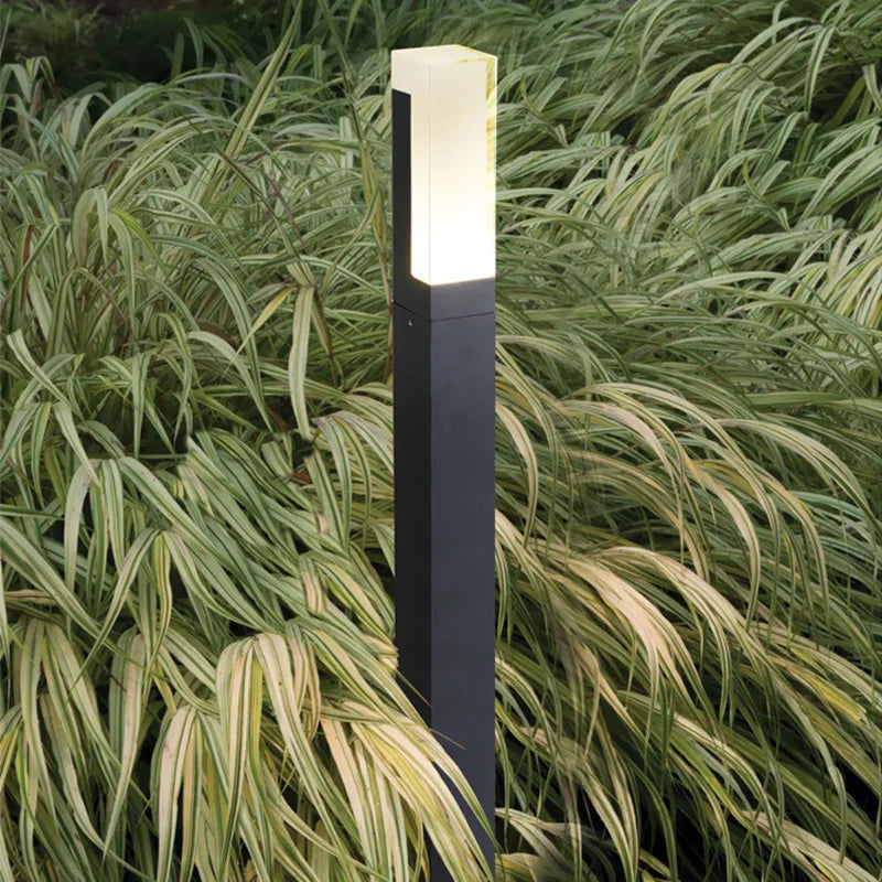 colonne lumineuse led extérieure étanche pour jardin et paysage